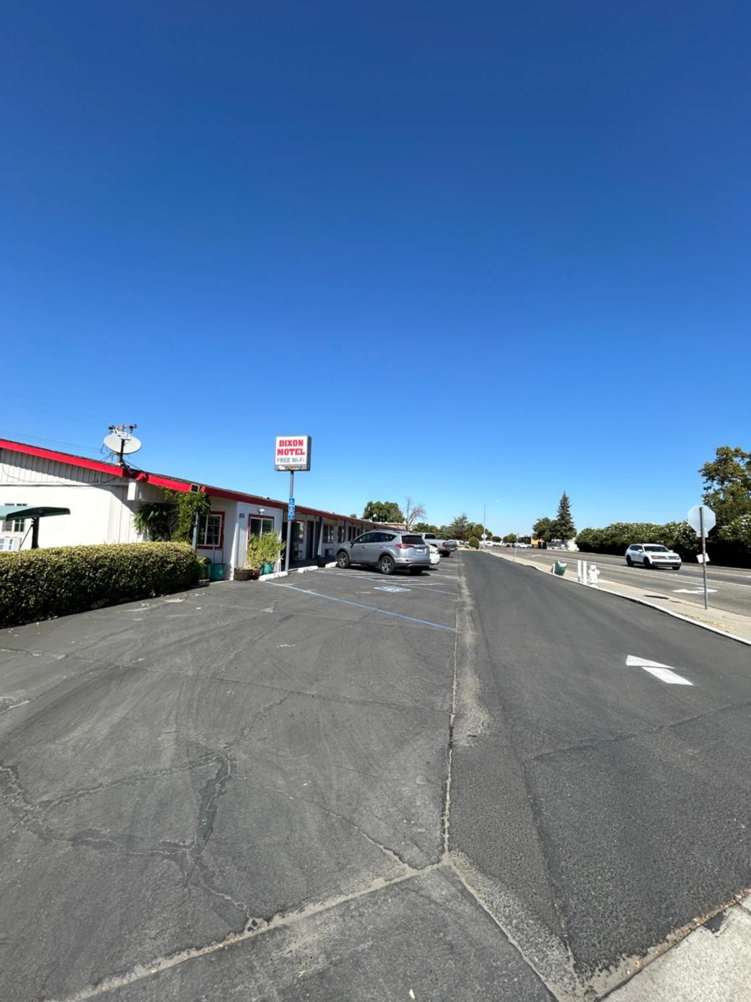 Dixon Motel Eksteriør bilde